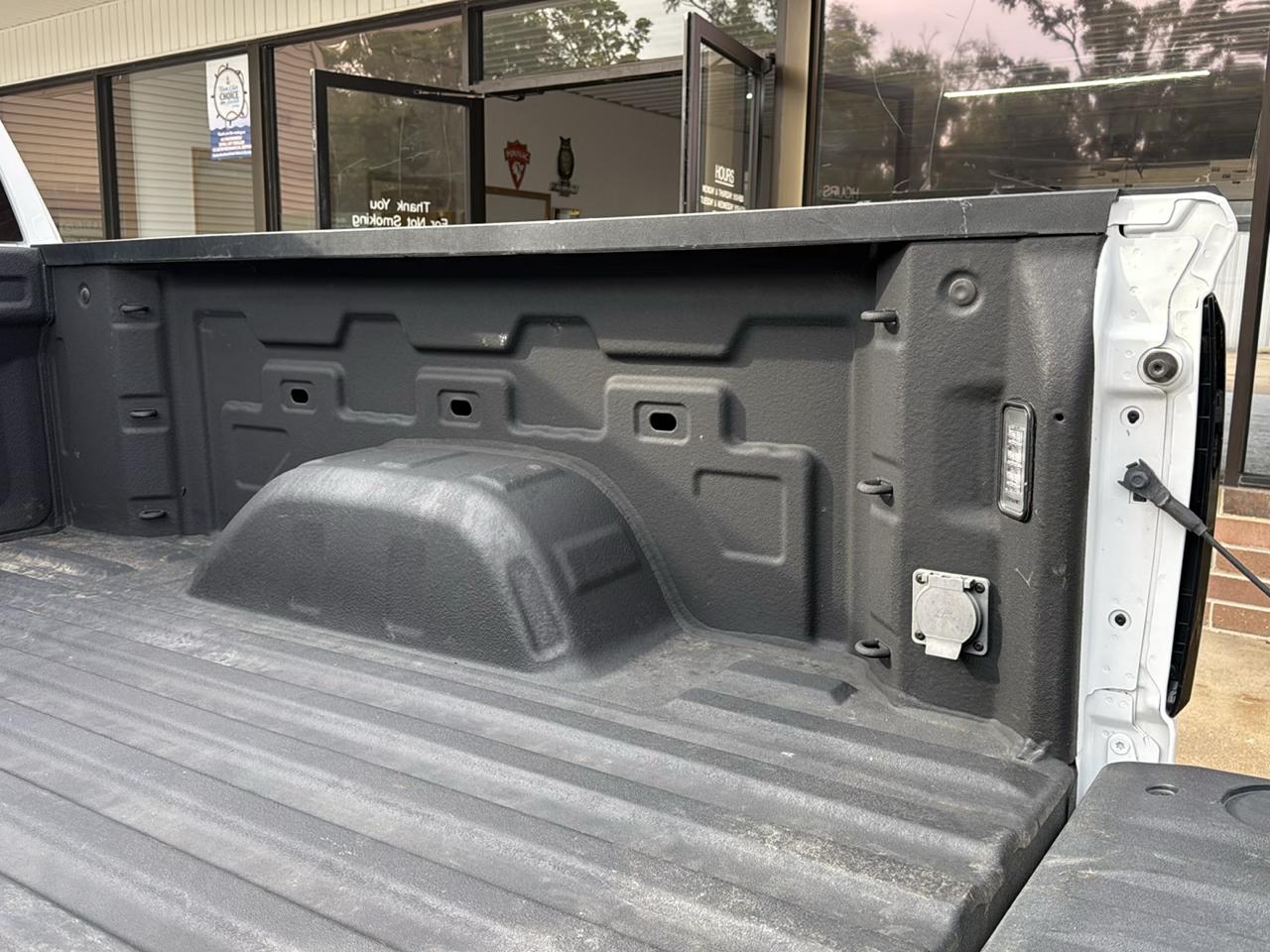 GMC Sierra 1500 Pro Crew Cab Short Box 4WD 2024