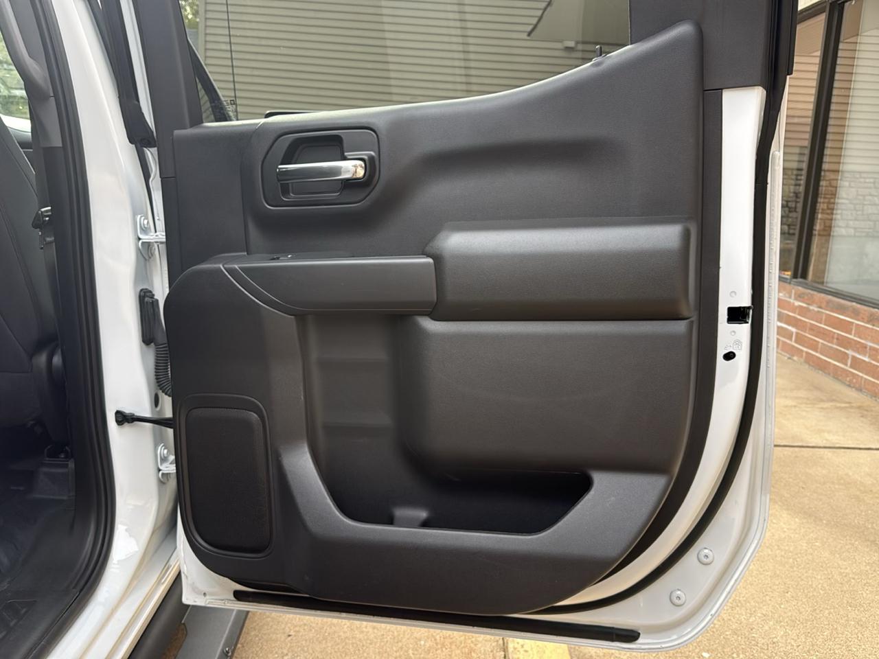 GMC Sierra 1500 Pro Crew Cab Short Box 4WD 2024