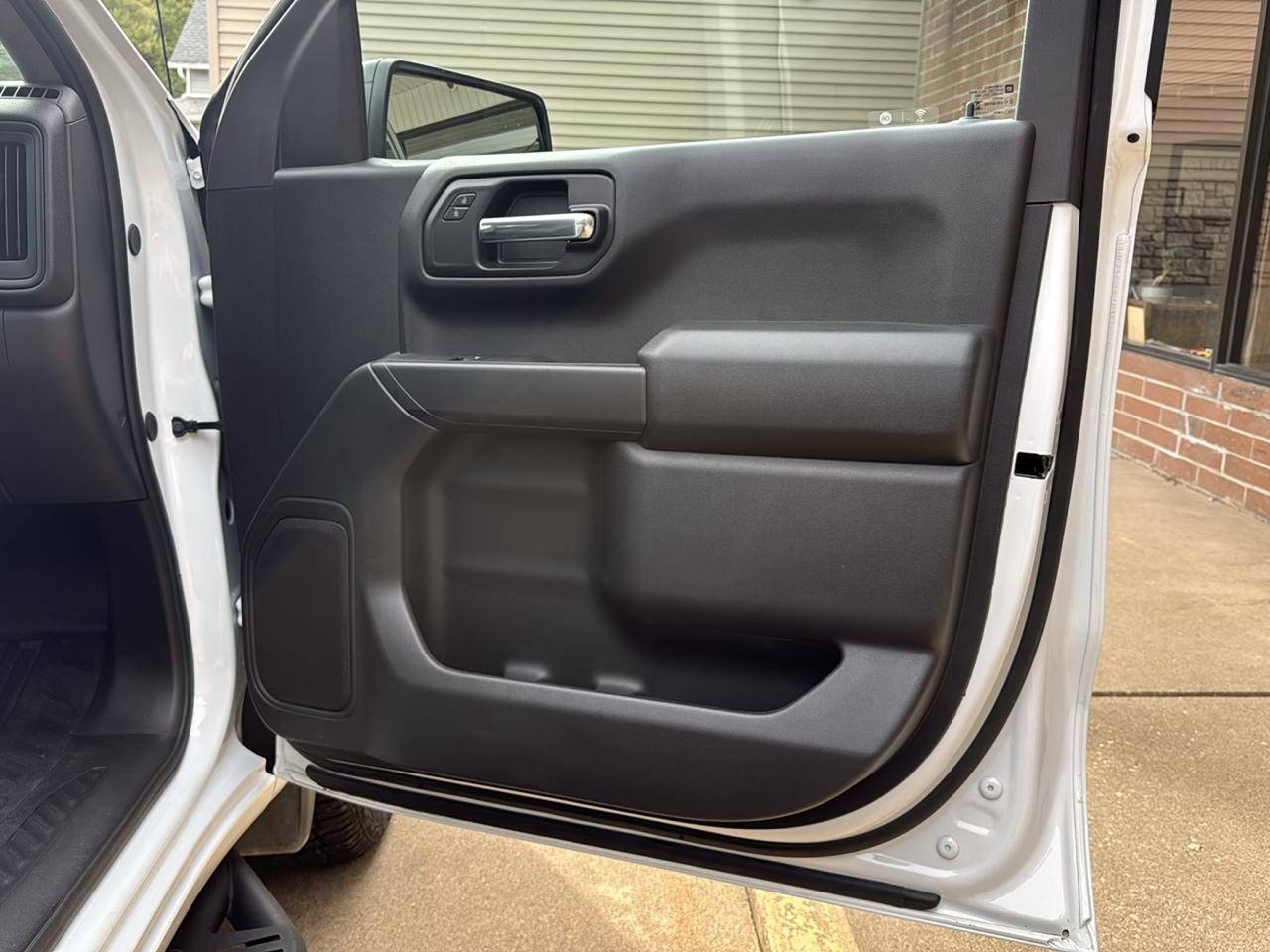 GMC Sierra 1500 Pro Crew Cab Short Box 4WD 2024