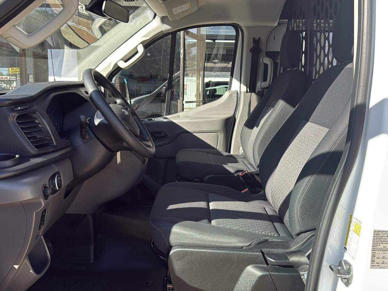 Ford Transit 250 Van 2025