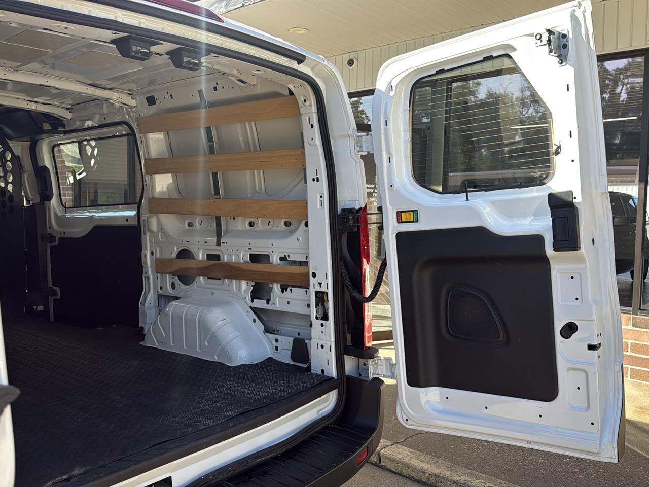 Ford Transit 250 Van 2025