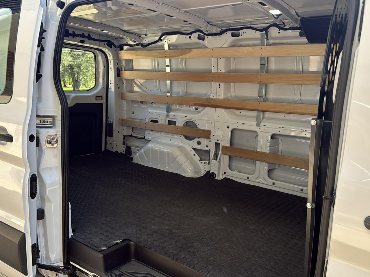 Ford Transit 250 Van 2025