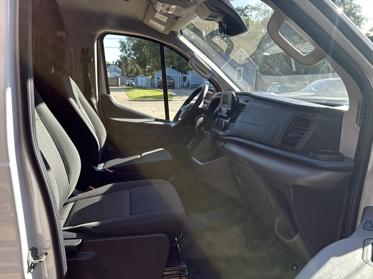 Ford Transit 250 Van 2025