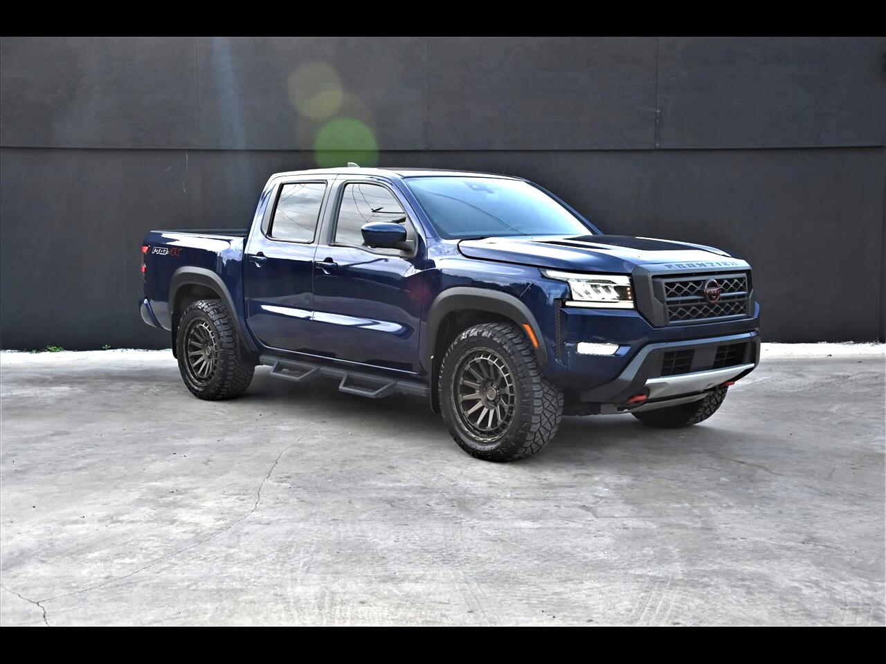 2022 Nissan Frontier PRO-4X Pickup 4D 5 ft