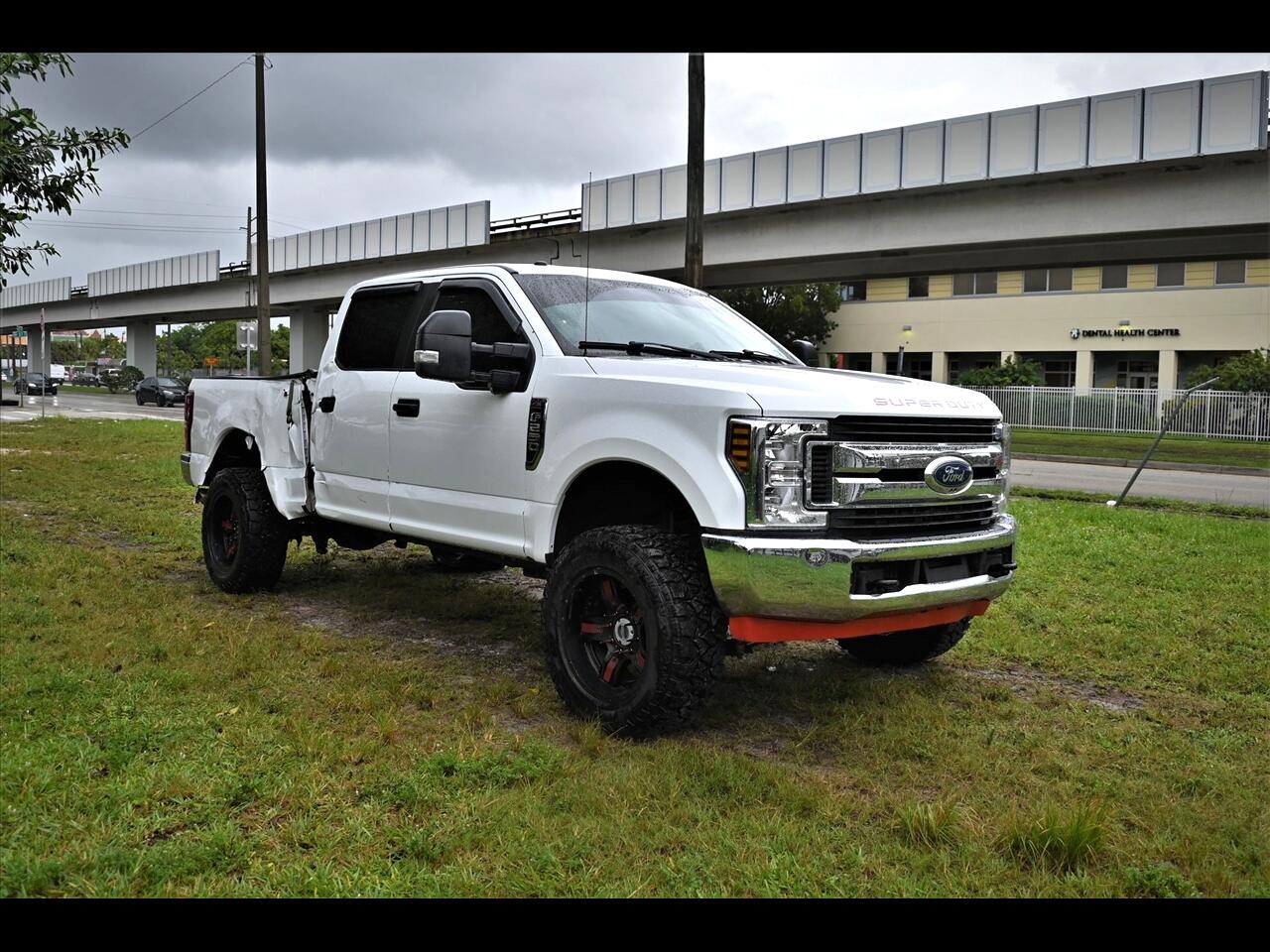 2018 Ford F-250 SD XL Pickup 4D 6 3/4 ft