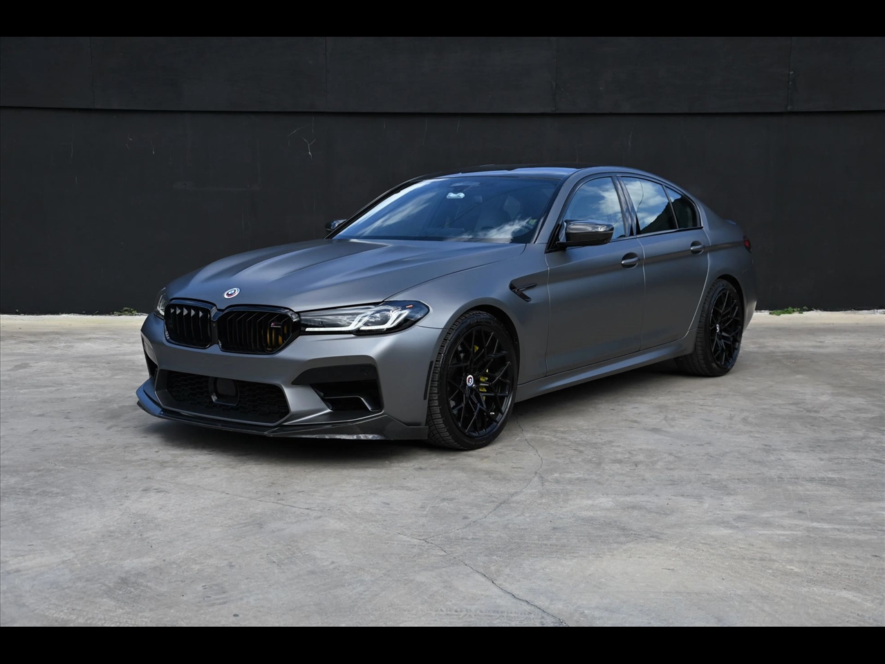2023 BMW M5 Sedan 4D