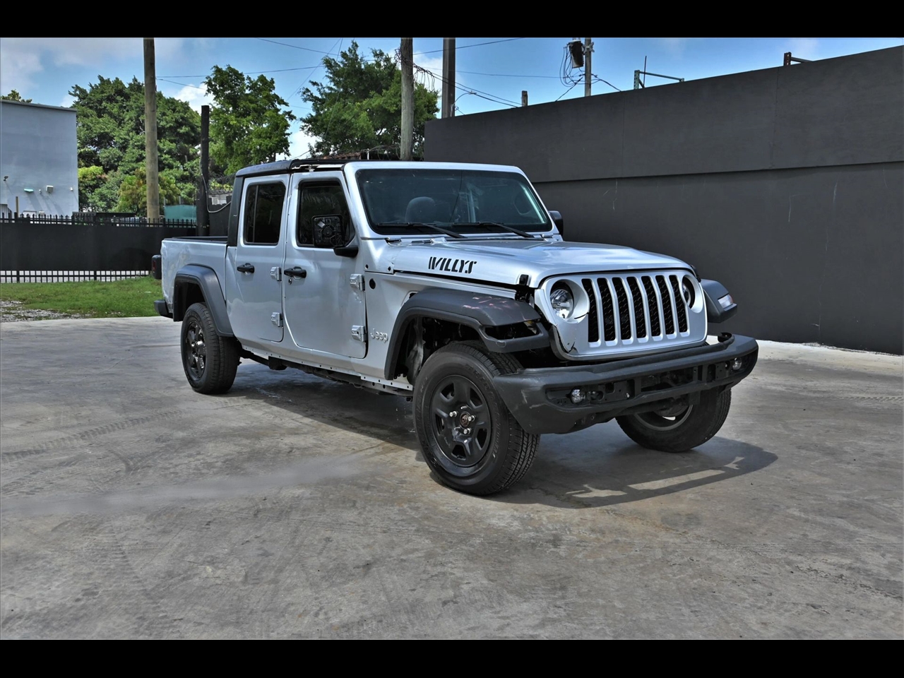 2023 Jeep Gladiator Sport Pickup 4D 5 ft