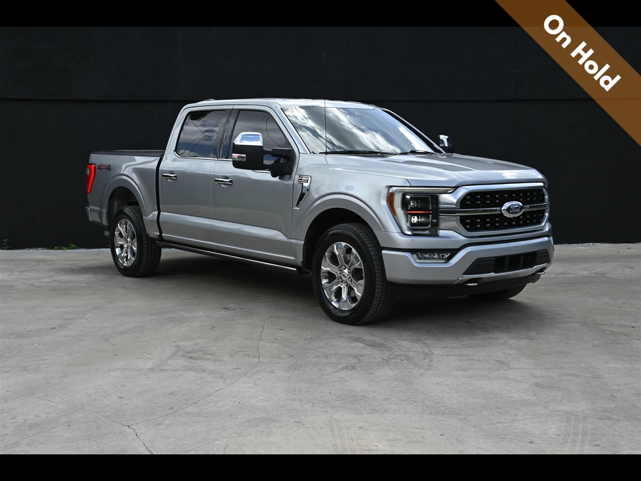 2021 Ford F-150 Platinum Pickup 4D 5 1/2 ft