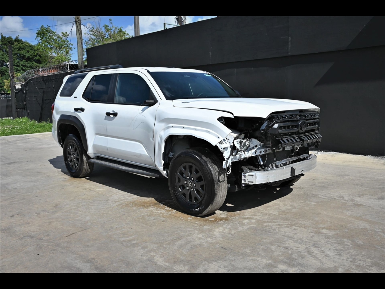2025 Toyota 4Runner SR5 Sport Utility 4D