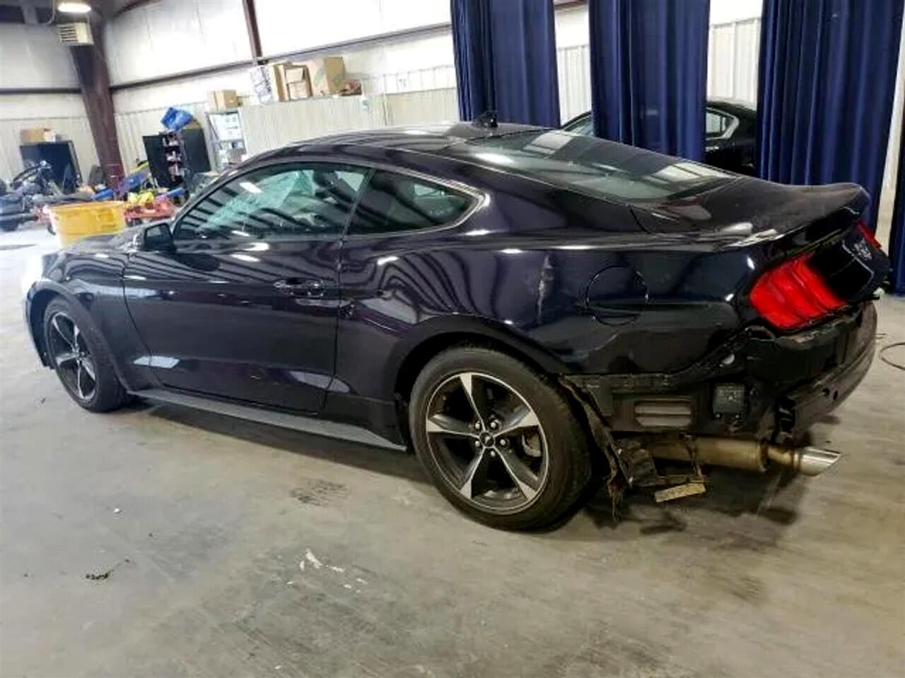 2022 Ford Mustang EcoBoost Coupe 2D