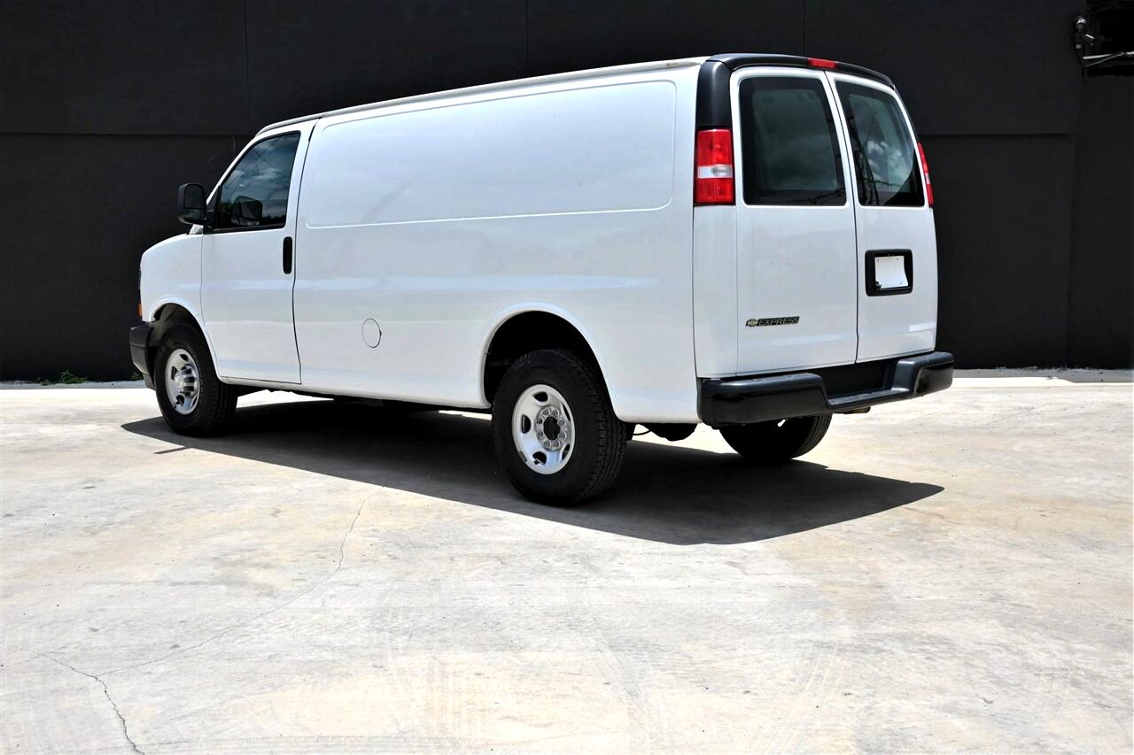 Chevrolet Express  2021