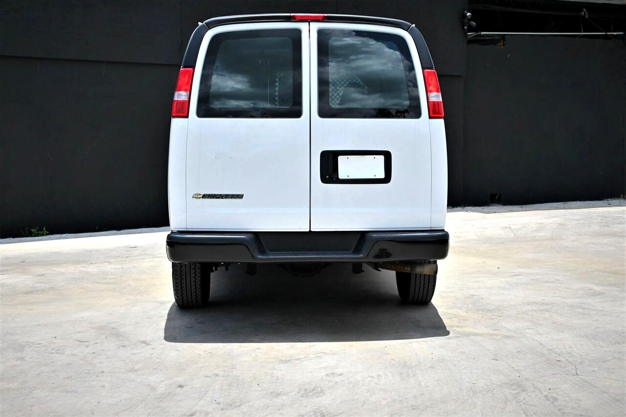 Chevrolet Express  2021