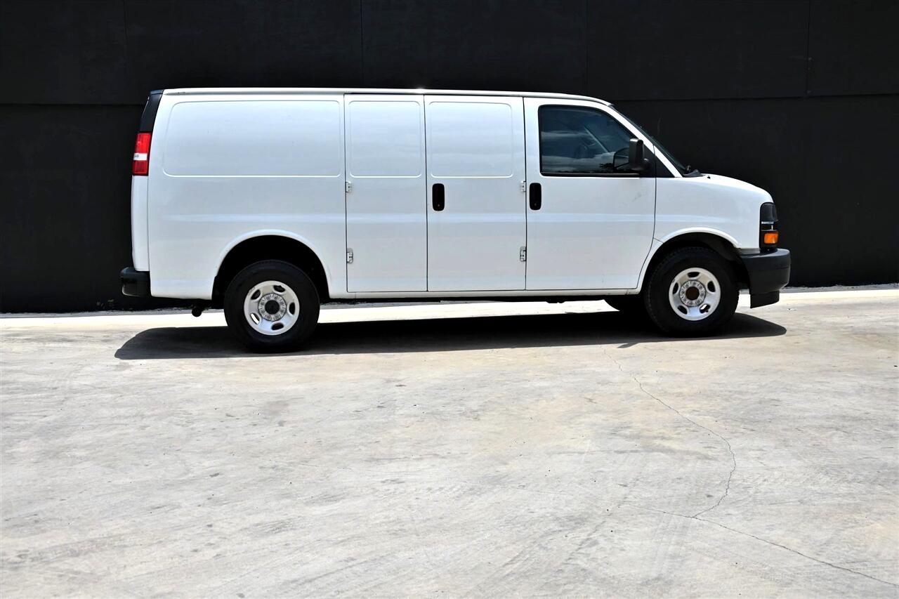 Chevrolet Express  2021