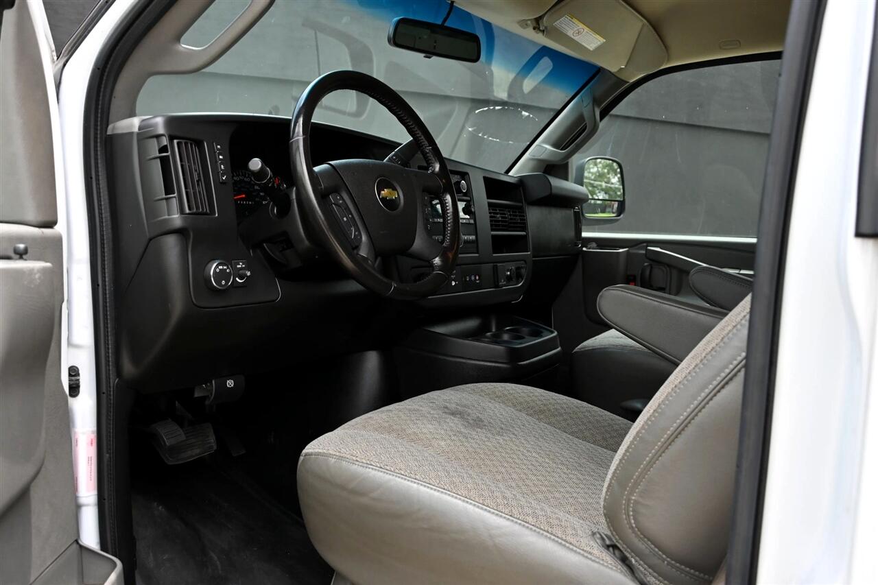 Chevrolet Express  2021