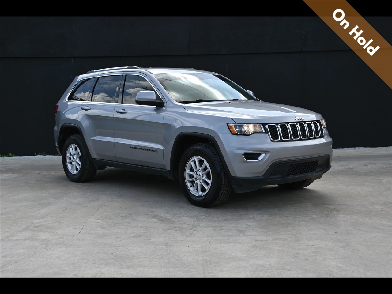 2020 Jeep Grand Cherokee Laredo E Sport Utility 4D