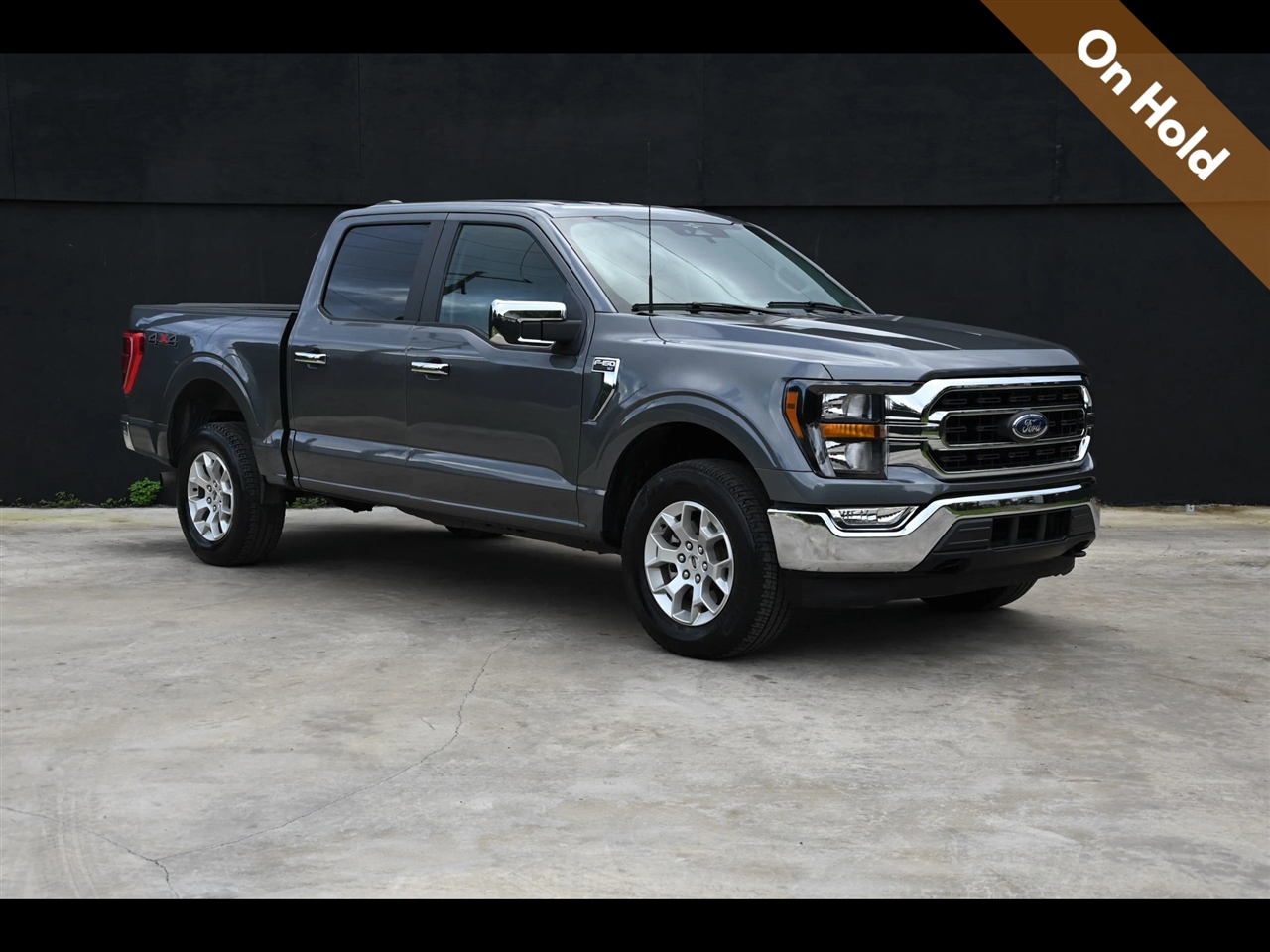 2023 Ford F-150 XLT Pickup 4D 5 1/2 ft
