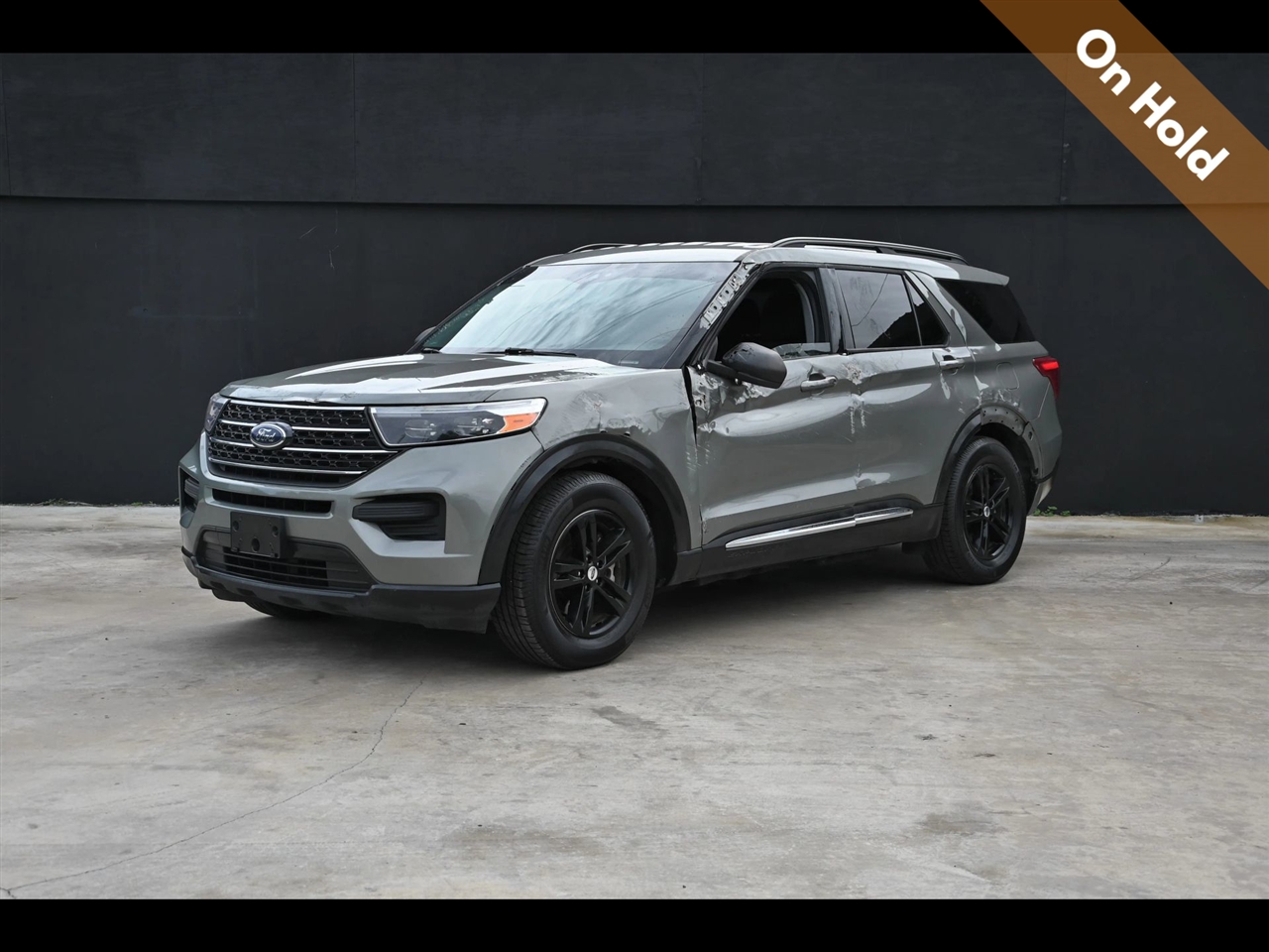 2020 Ford Explorer XLT Sport Utility 4D