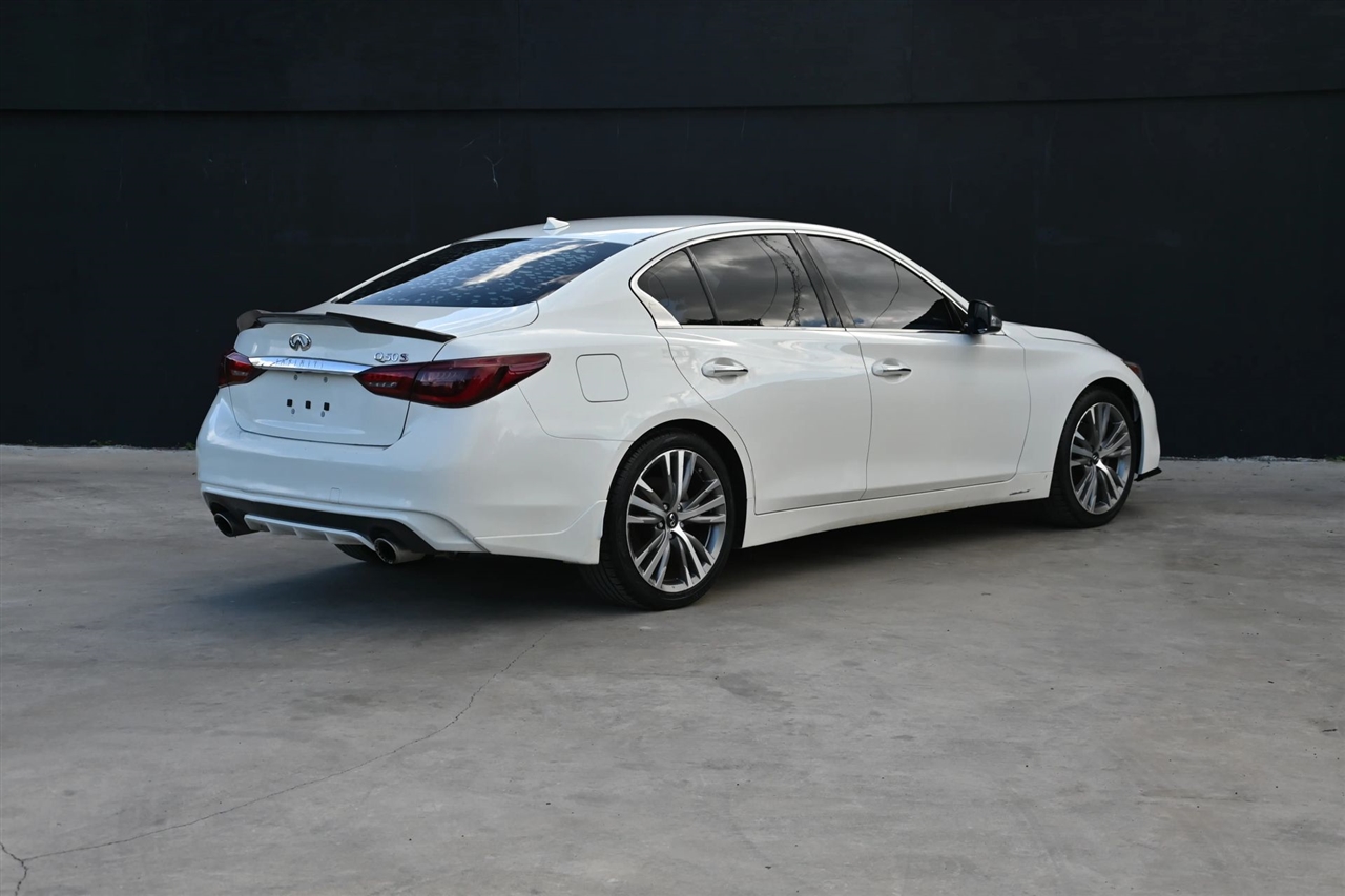 Infiniti Q50  2019
