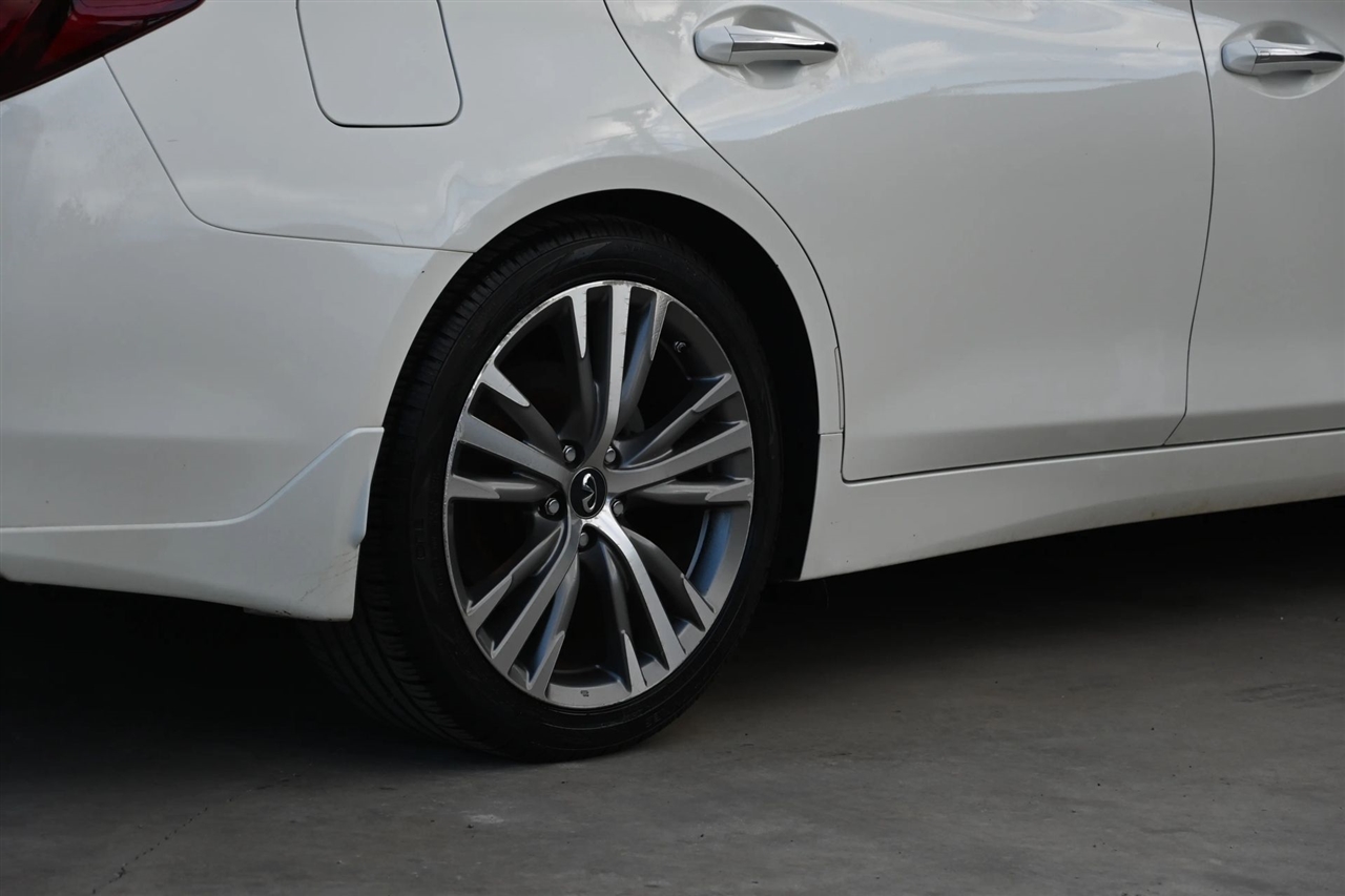 Infiniti Q50  2019