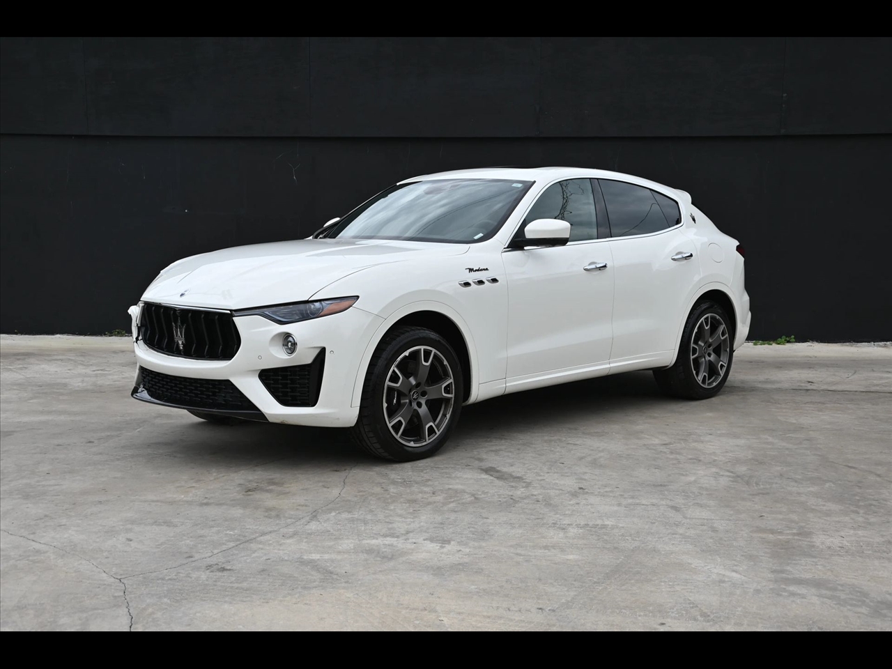 2023 Maserati Levante Modena Sport Utility 4D