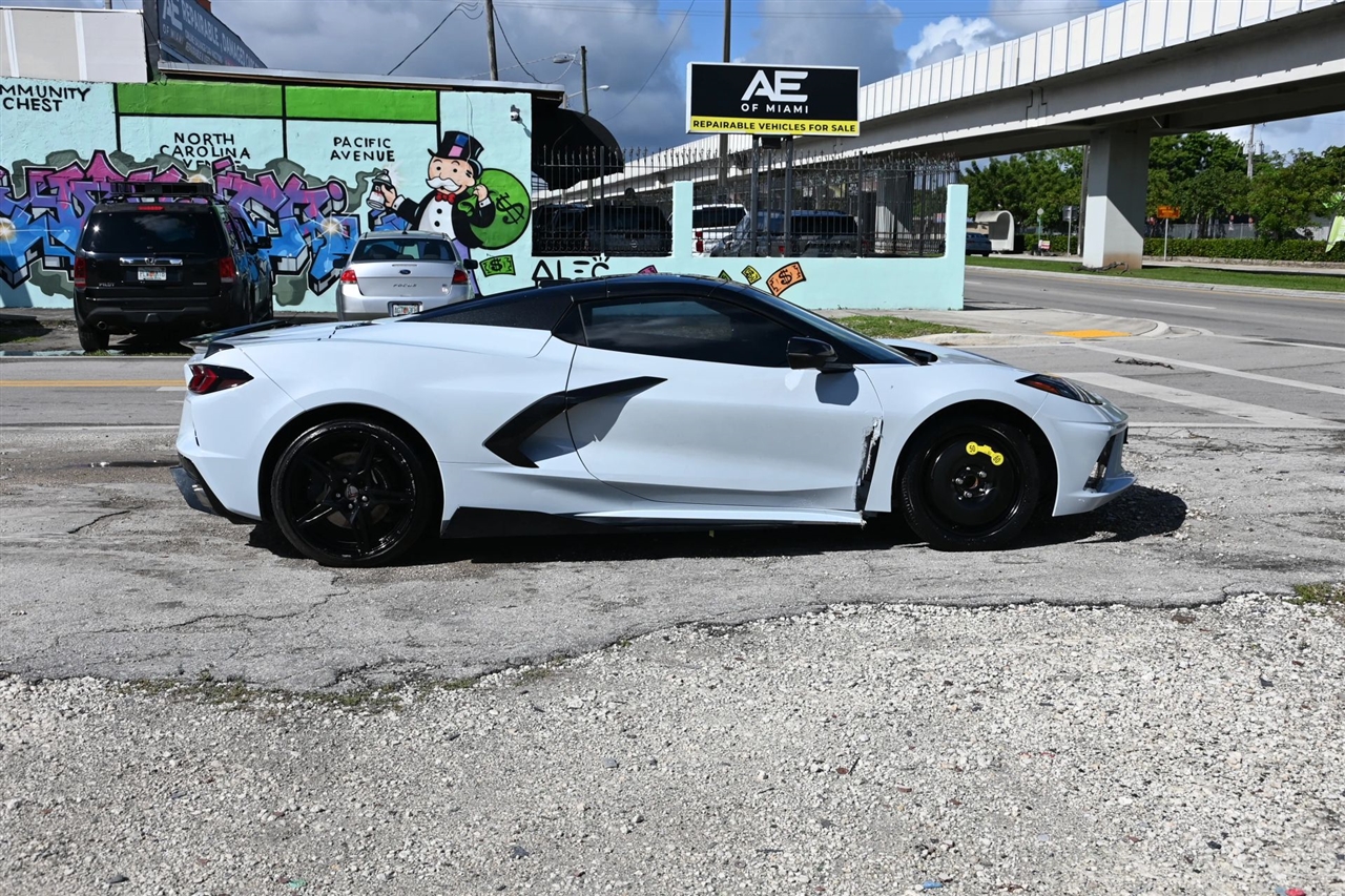 Chevrolet Corvette  2022