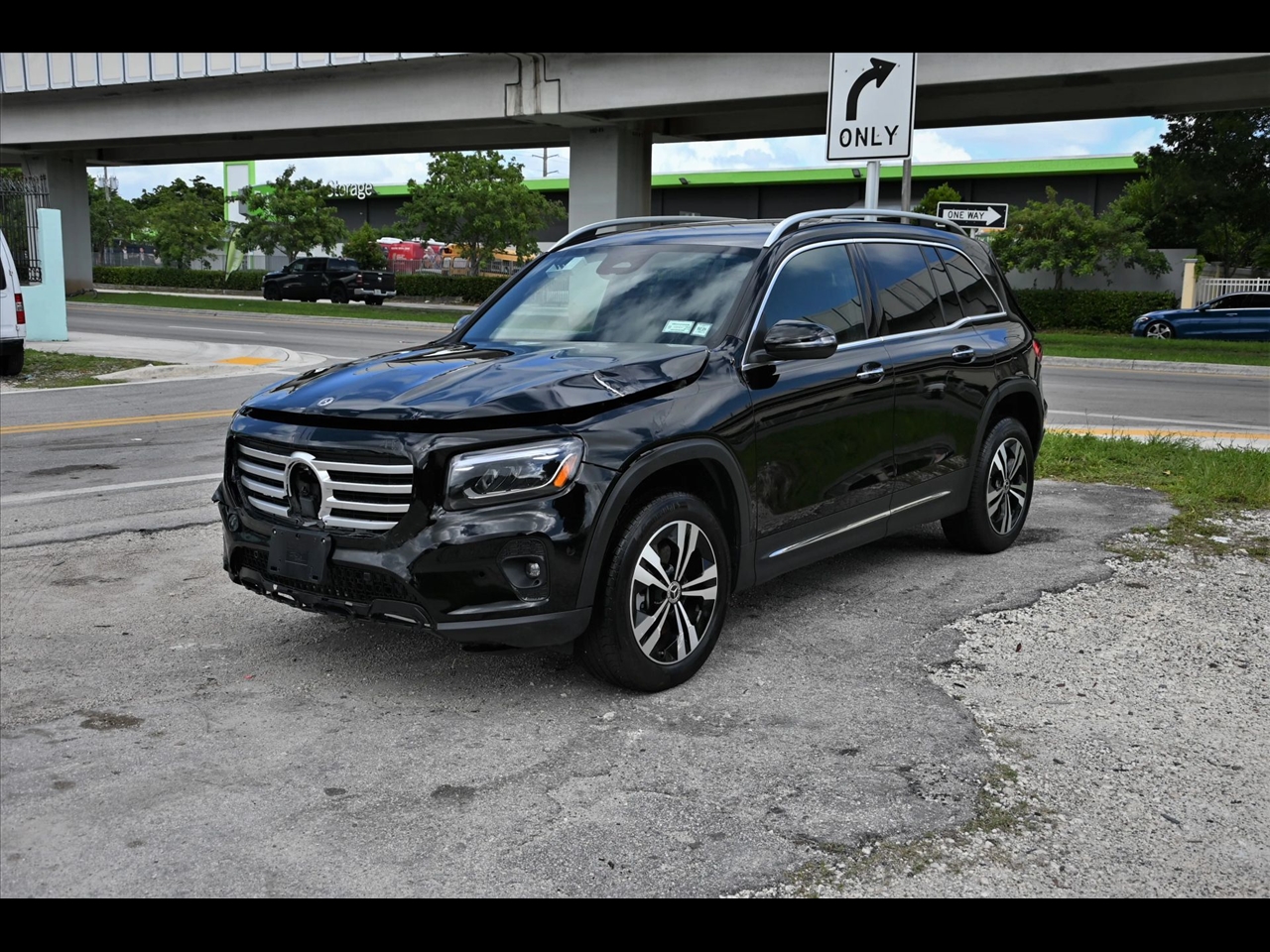 2025 Mercedes-Benz GLB-Class GLB 250 4MATIC Sport Utility 4D