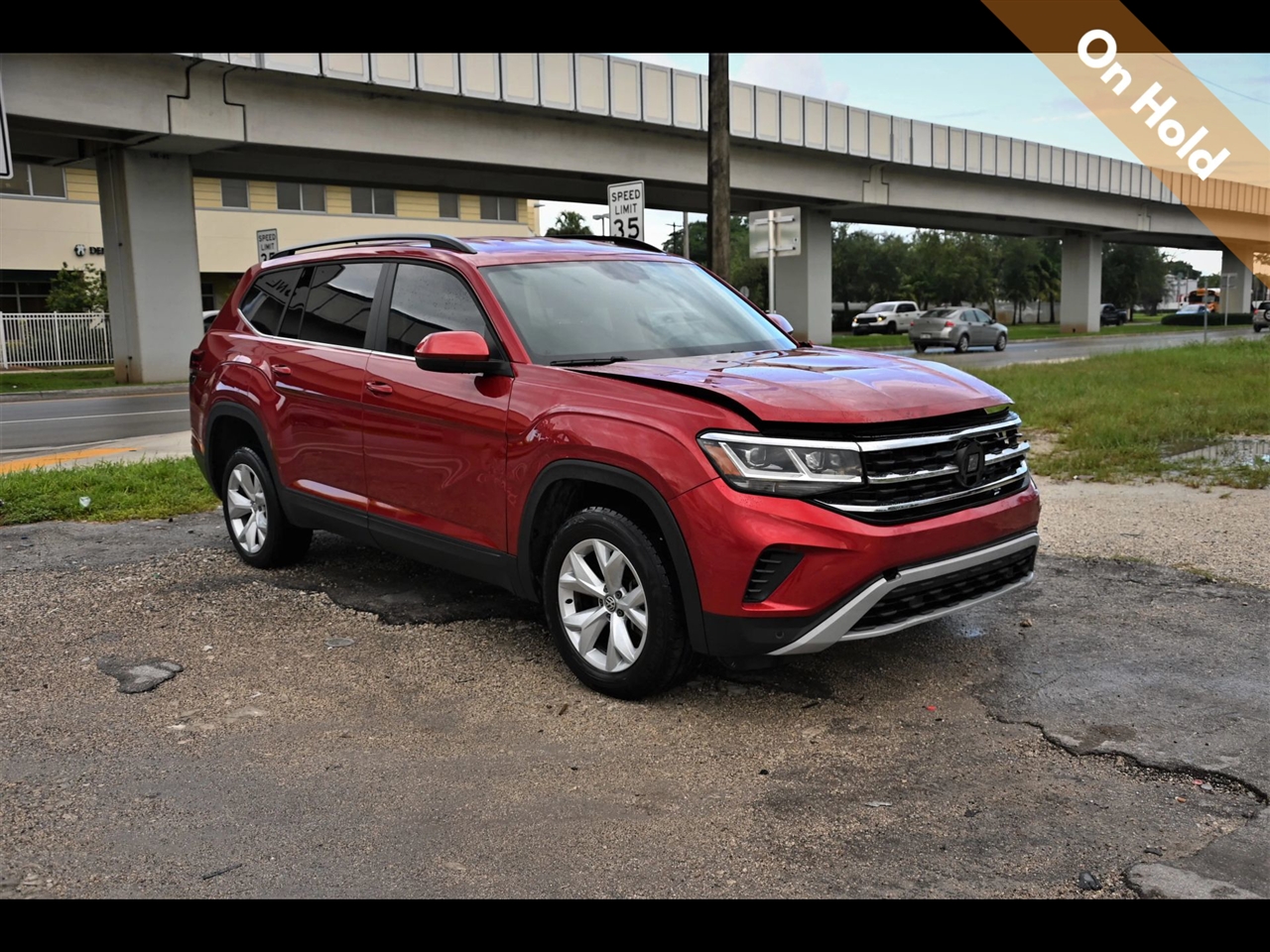 2023 Volkswagen Atlas SE w/Tech Pkg Sport Utility 4D