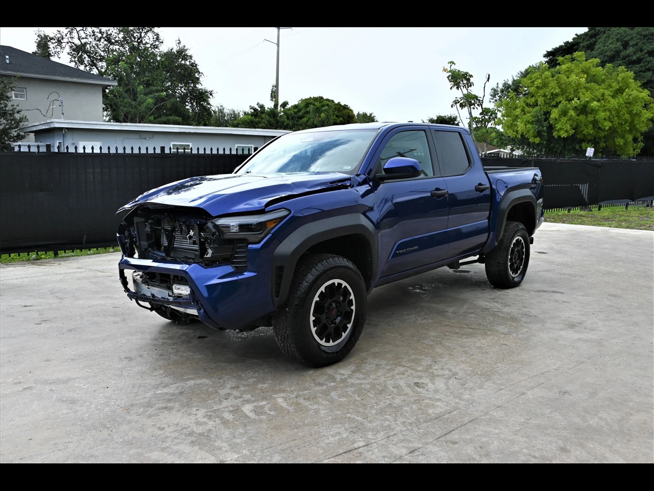 2024 Toyota Tacoma TRD Off-Road Pickup 4D 6 ft