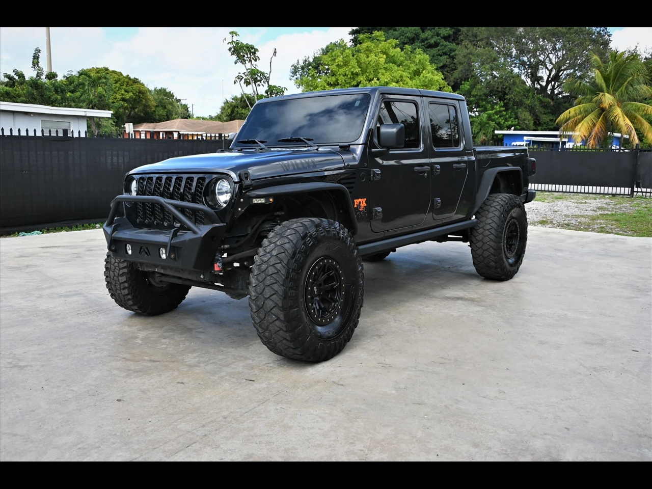 2021 Jeep Gladiator Willys Pickup 4D 5 ft
