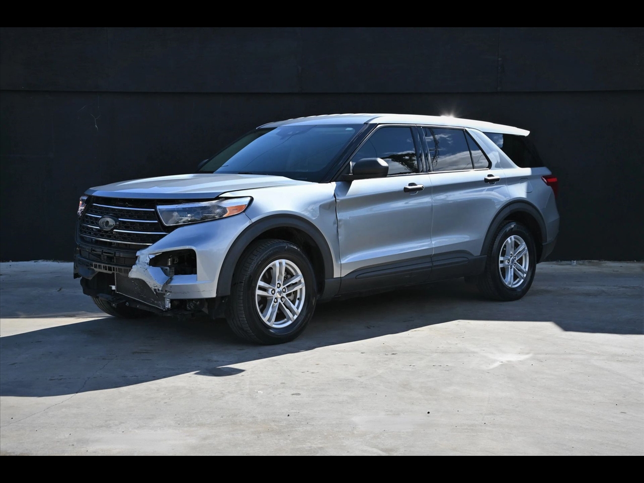 2022 Ford Explorer Sport Utility 4D