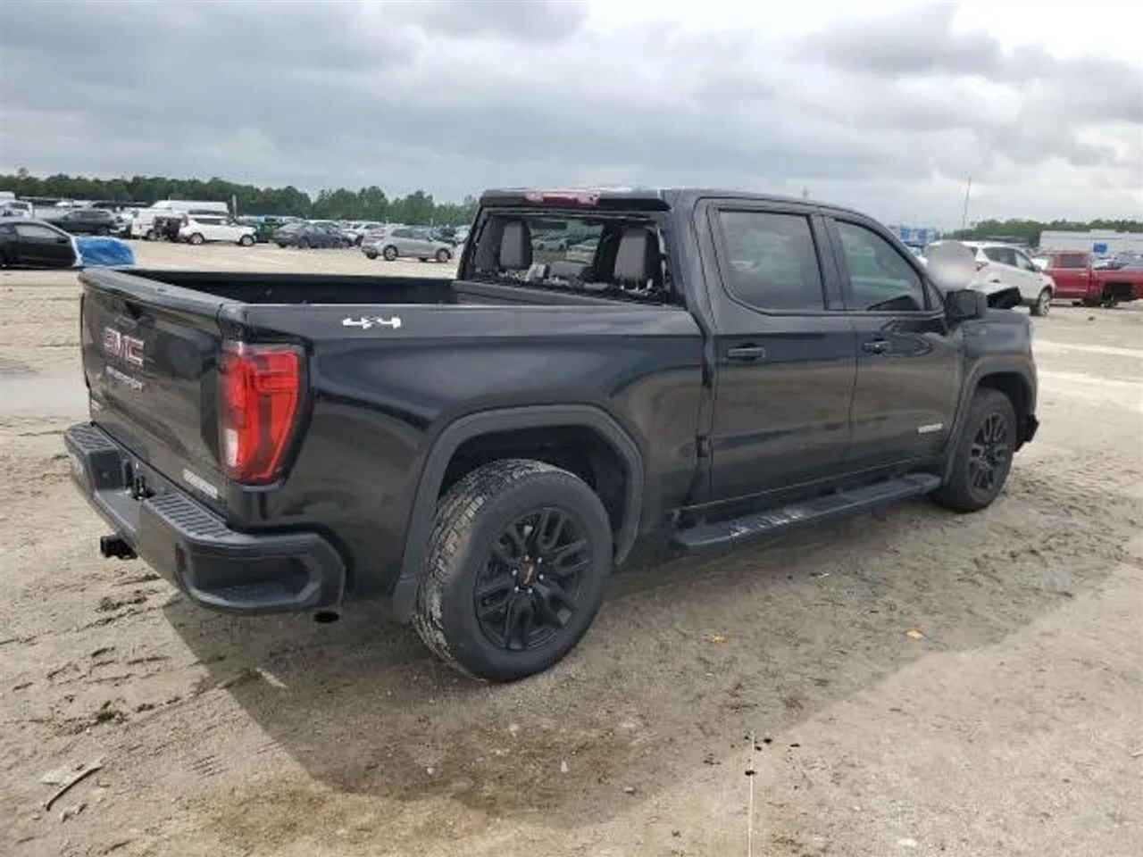 2024 GMC Sierra 1500 Elevation Pickup 4D 5 3/4 ft