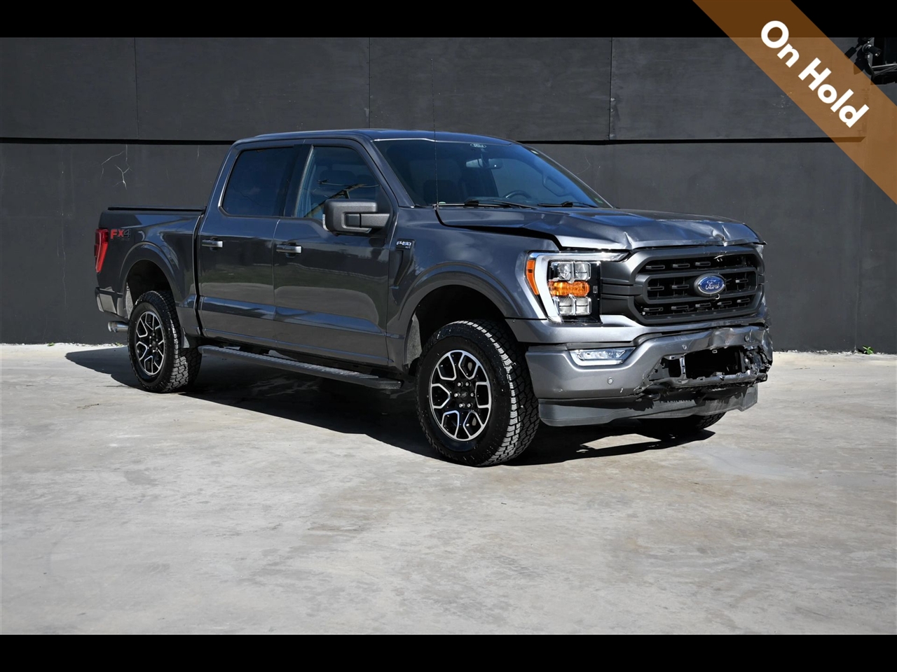 2021 Ford F-150 XLT Pickup 4D 5 1/2 ft