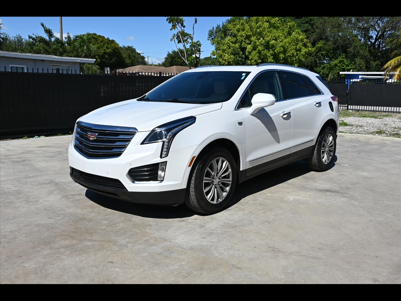 2018 Cadillac XT5 Luxury Sport Utility 4D