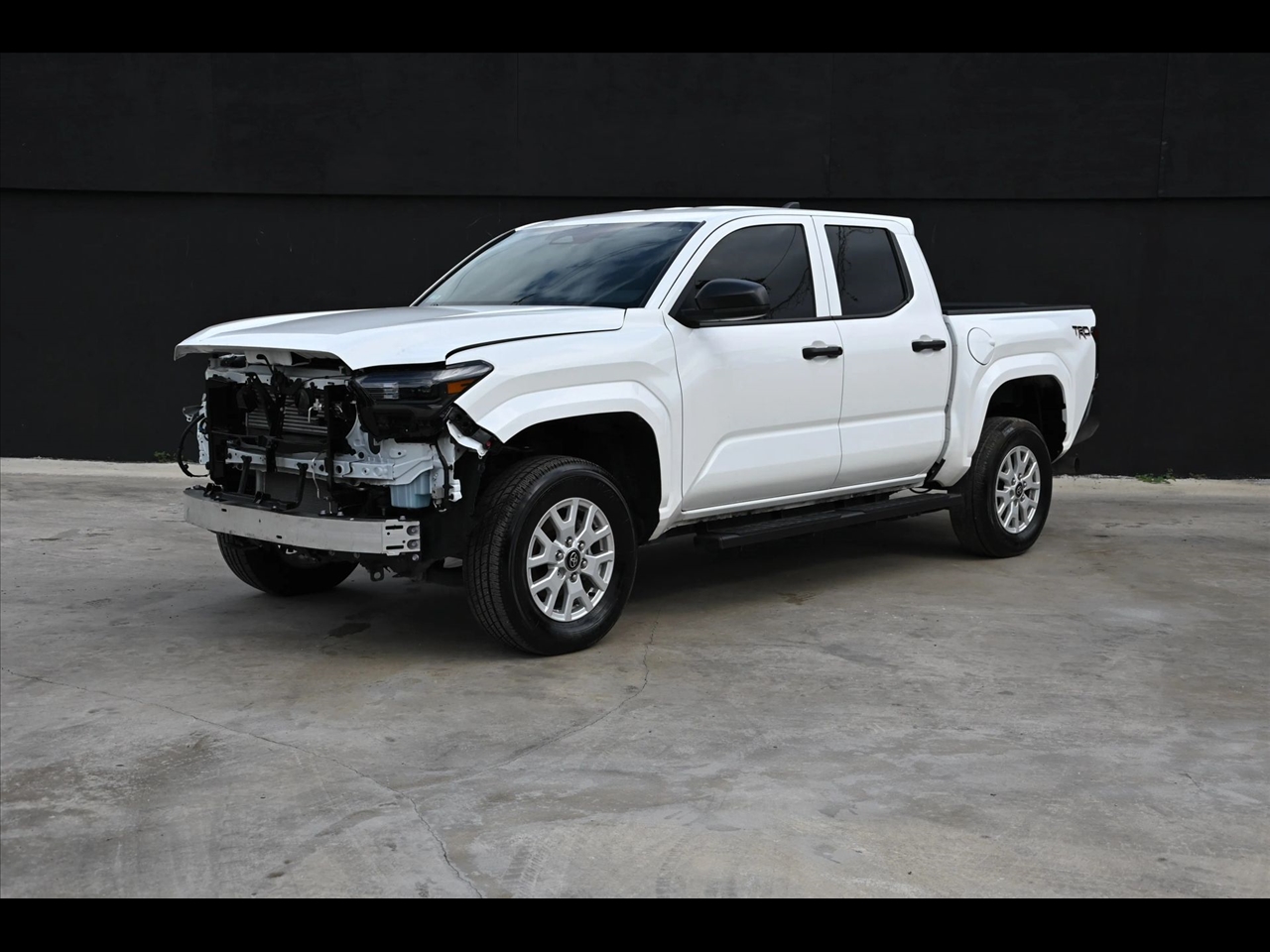 2025 Toyota Tacoma SR Pickup 4D 5 ft
