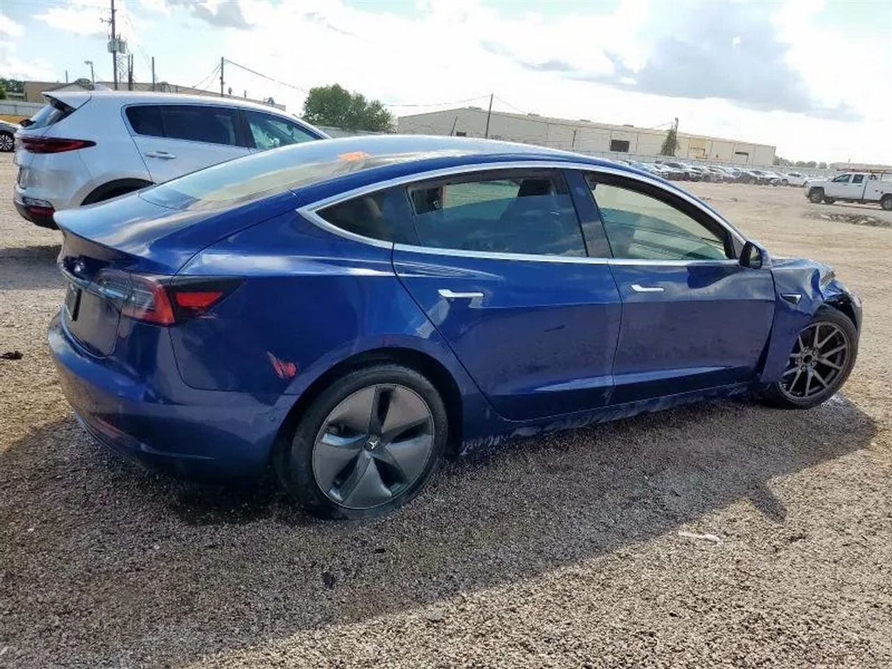 2019 Tesla Model 3 Mid Range Sedan 4D