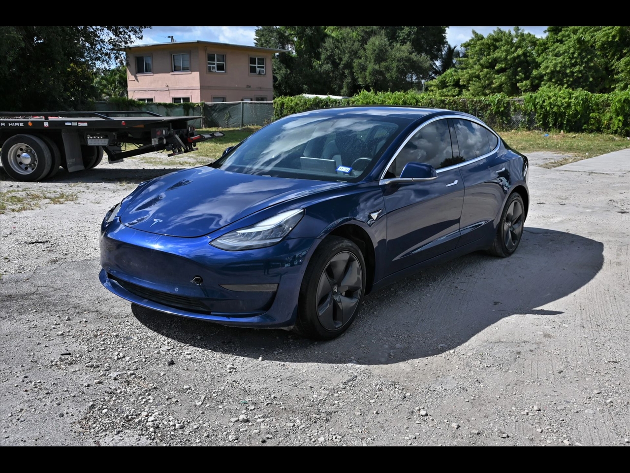 2019 Tesla Model 3 Mid Range Sedan 4D