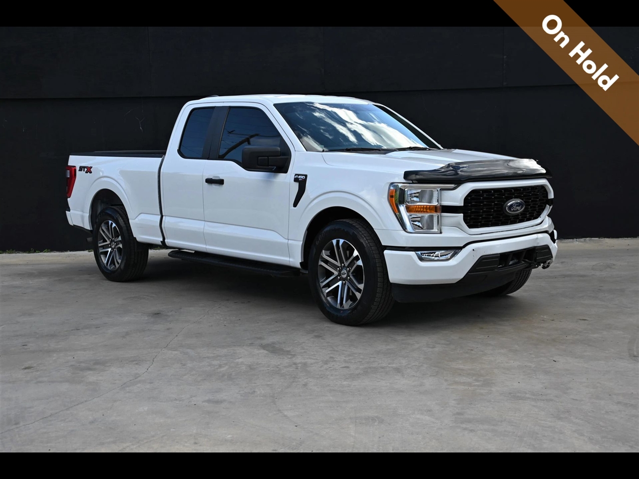 2021 Ford F-150 XL Pickup 4D 6 1/2 ft