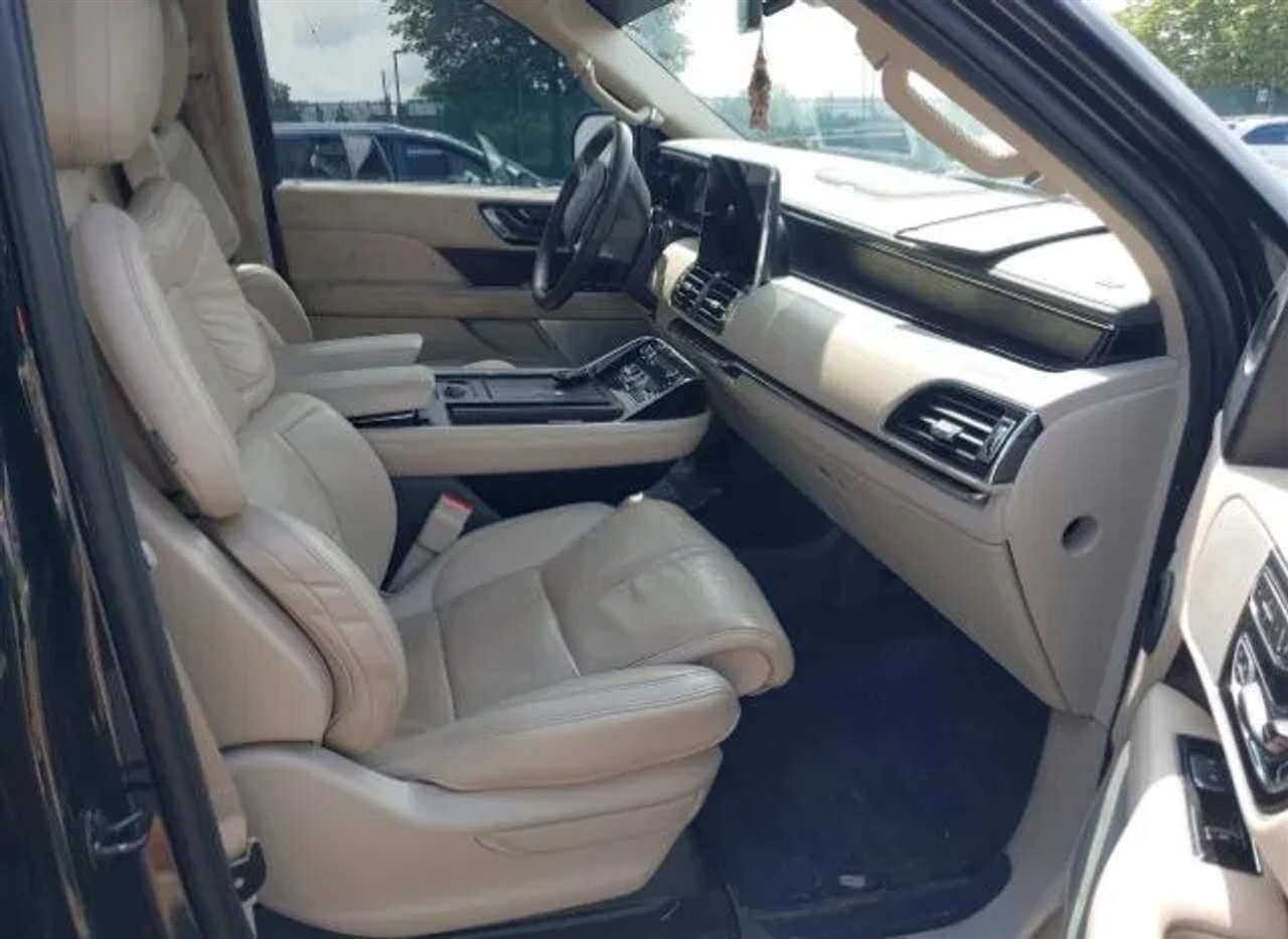 Lincoln Navigator  2021