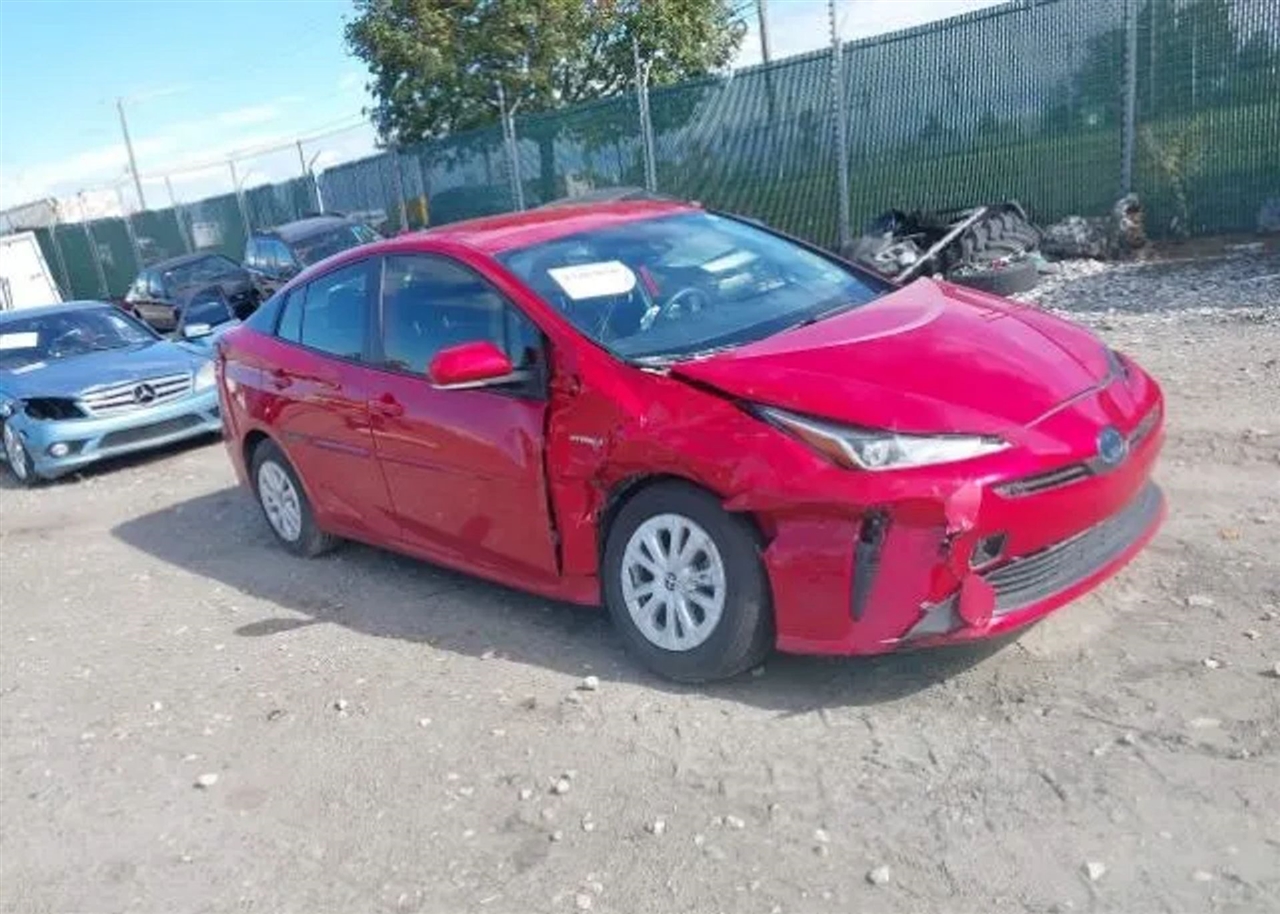 Toyota Prius  2021