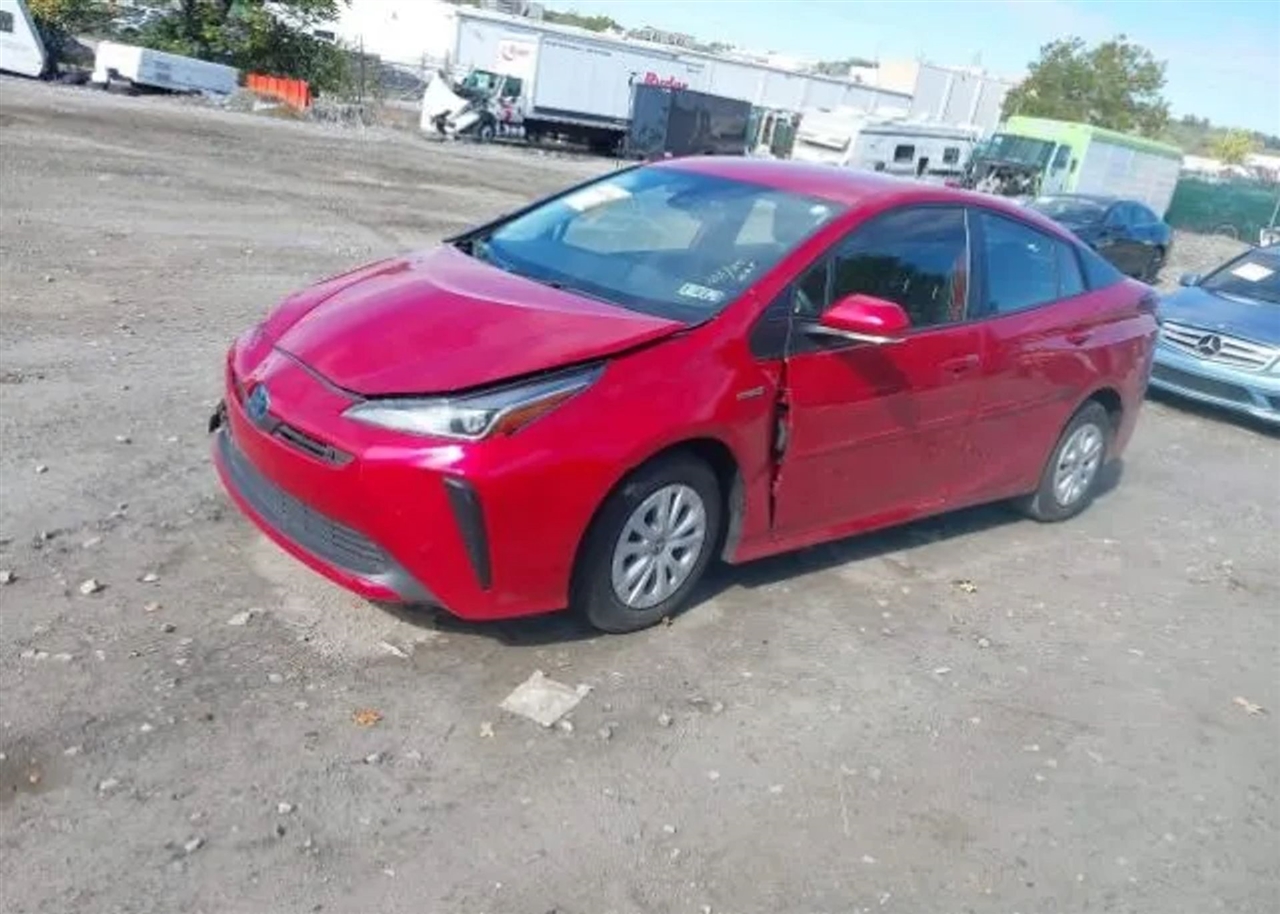 Toyota Prius  2021