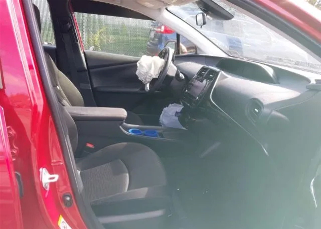 Toyota Prius  2021
