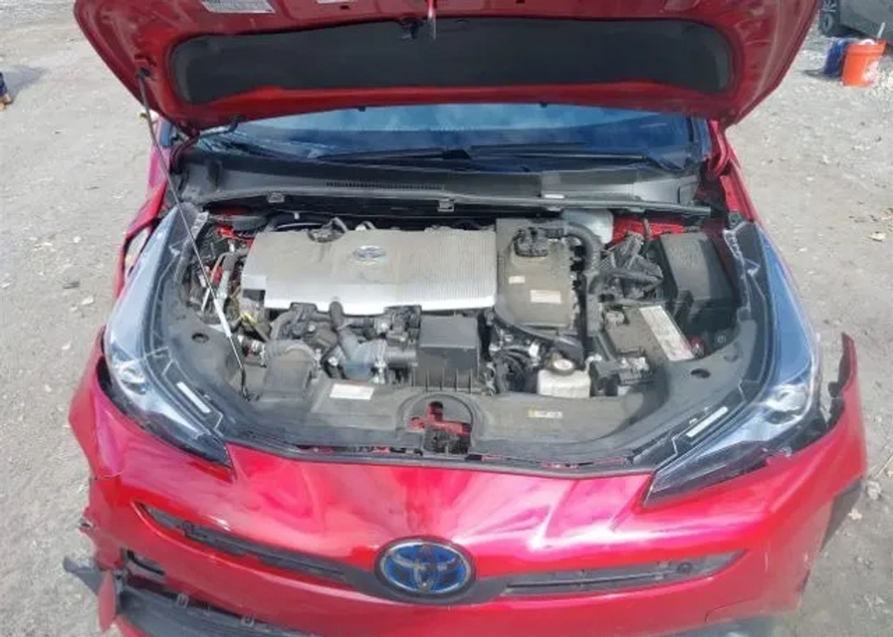 Toyota Prius  2021