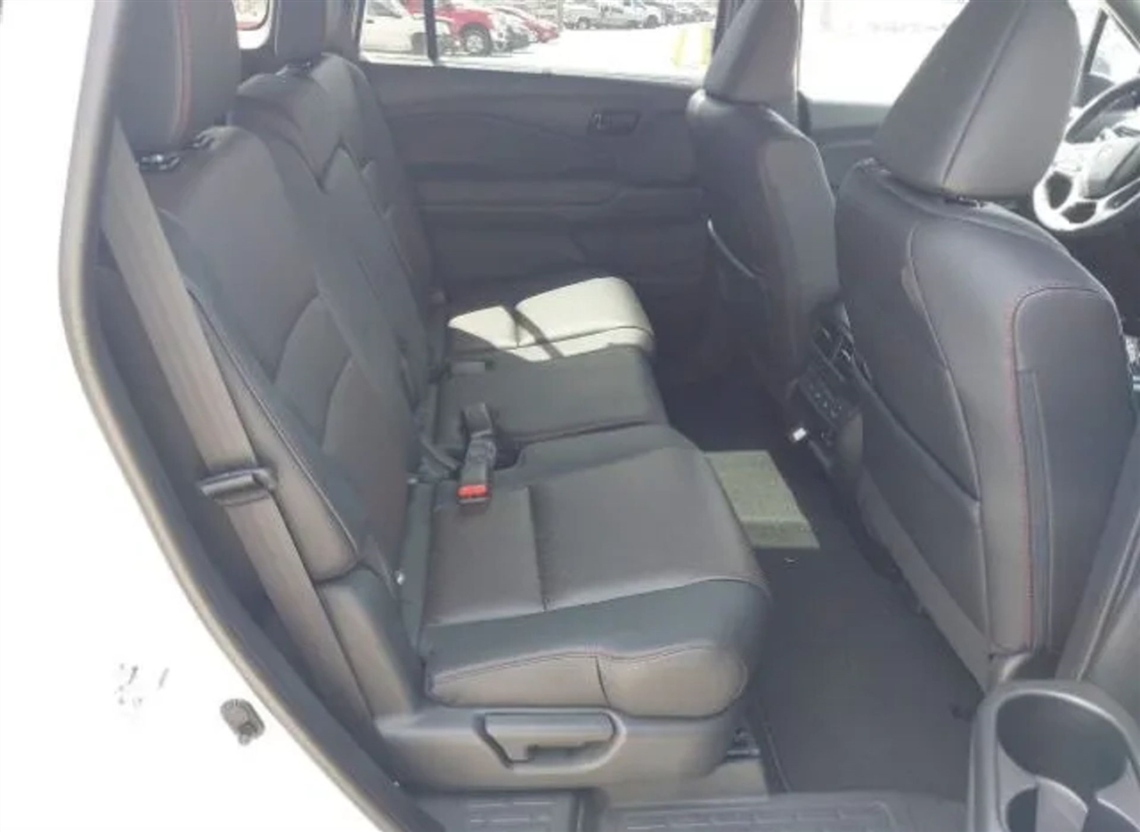 Honda Passport  2025