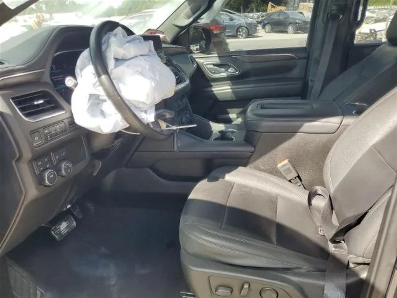 Chevrolet Suburban  2023