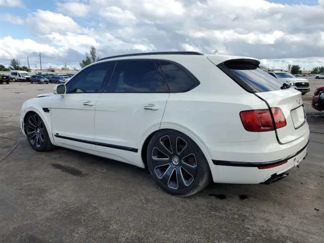 Bentley Bentayga  2020