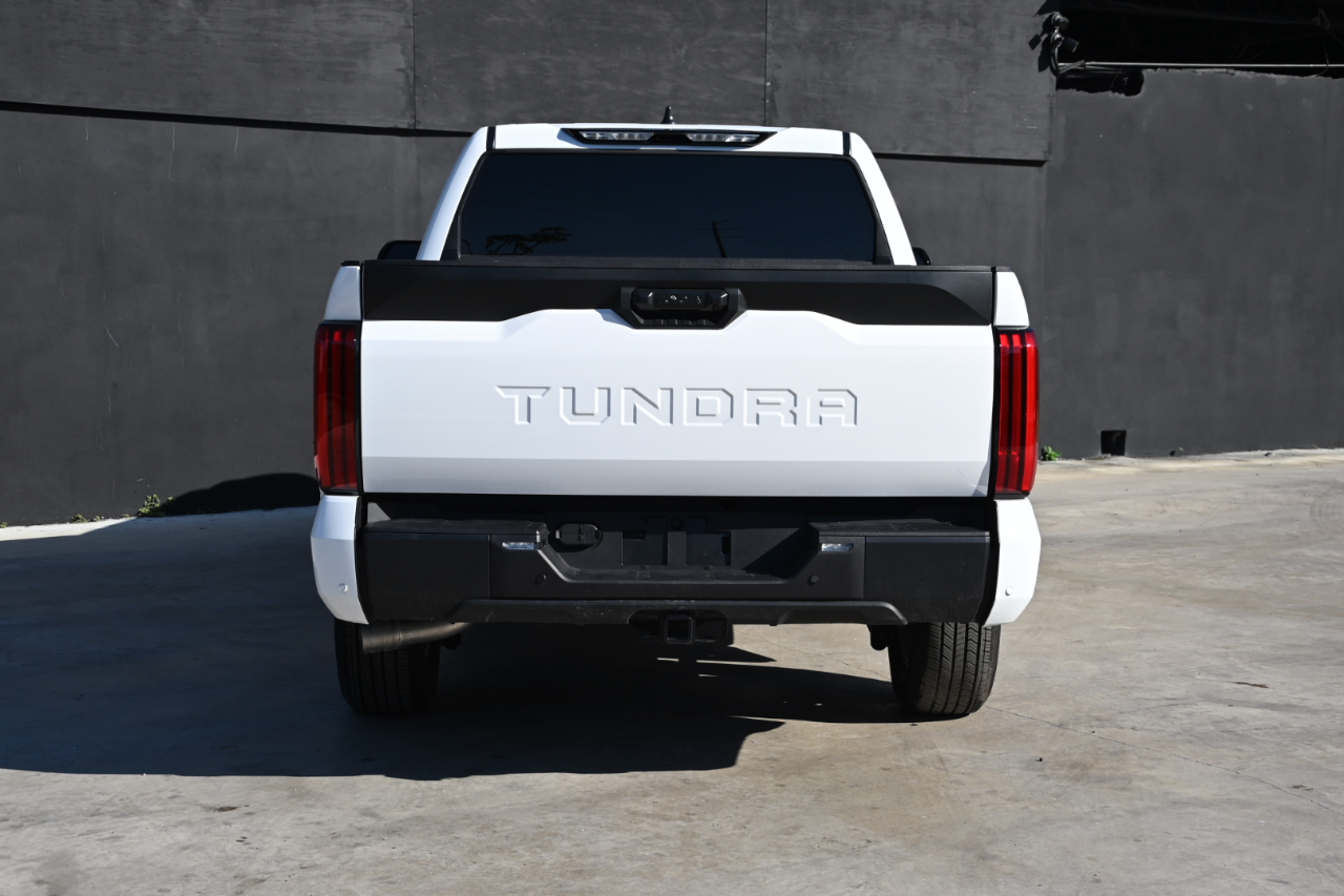 Toyota Tundra  2025