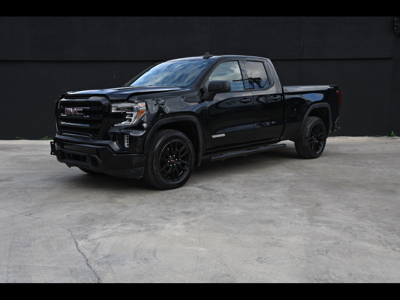 2021 GMC Sierra 1500 Elevation Pickup 4D 6 1/2 ft