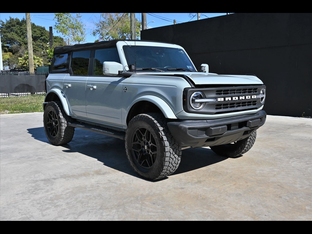 2022 Ford Bronco Outer Banks Sport Utility 4D