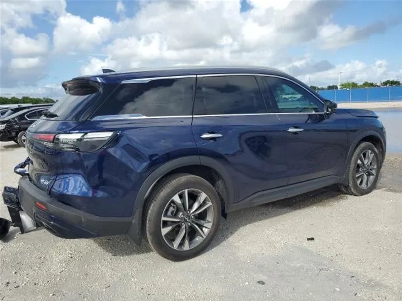 2025 Infiniti QX60 LUXE Sport Utility 4D