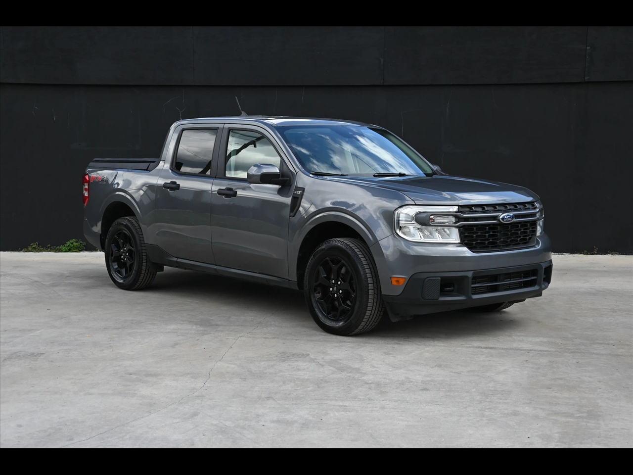 2022 Ford Maverick XLT SuperCrew Pickup 4D 4 1/2 ft